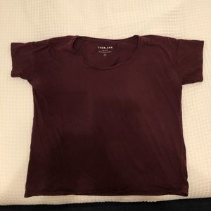 Burgundy everlane square tee S